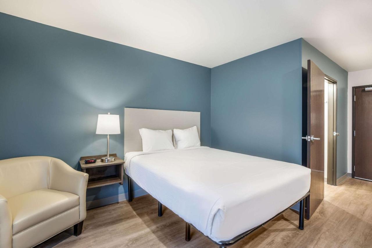 Woodspring Suites Gurnee - Chicago Exterior photo