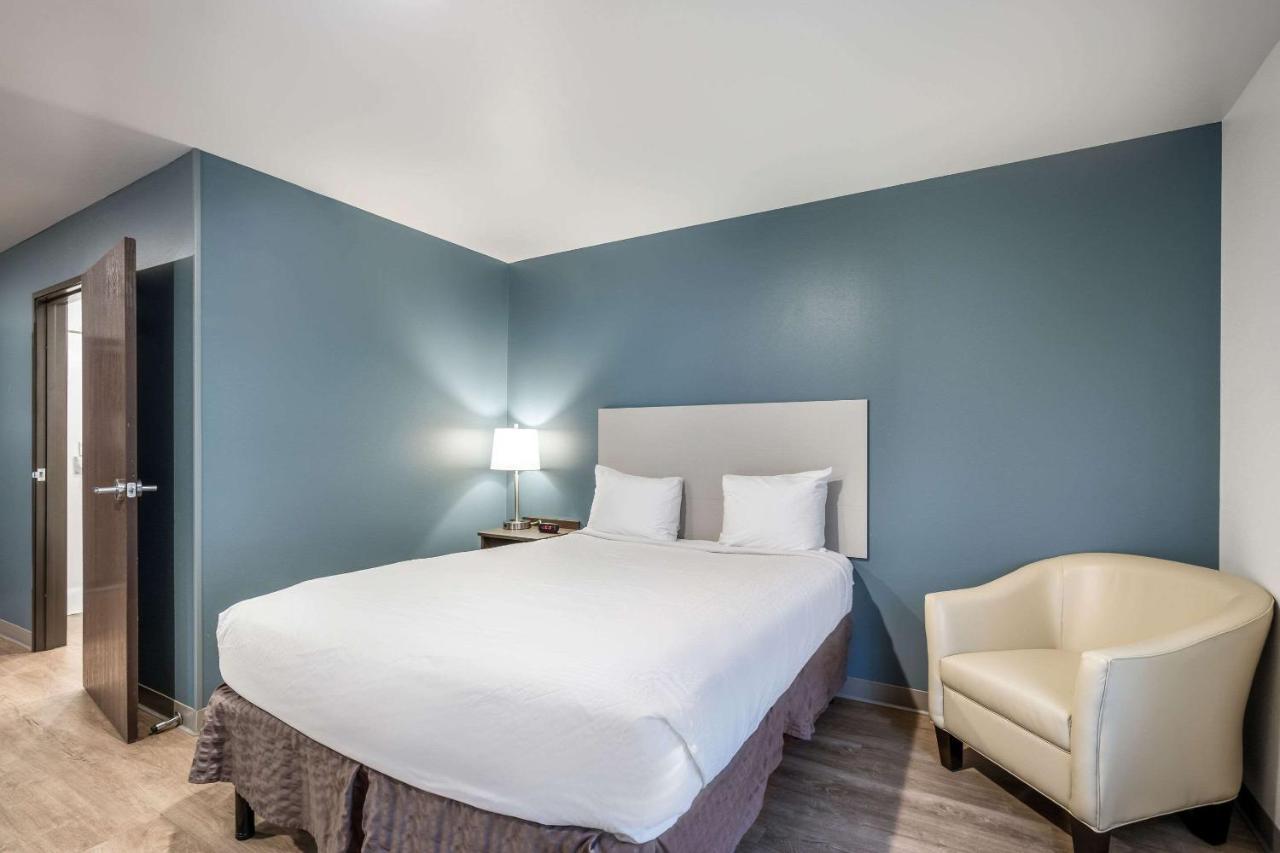 Woodspring Suites Gurnee - Chicago Exterior photo